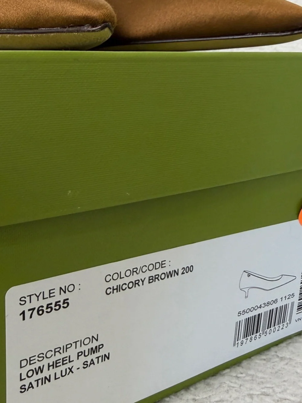 Tory Burch Chic Brown Satin Pointed-Toe Pumps 10